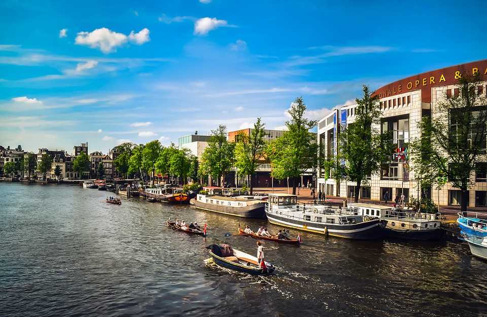 Hotels In Amsterdam